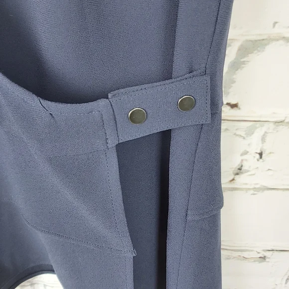 BCBGMaxAzria Eleni Peplum Wrap Top - Picture 5 of 9